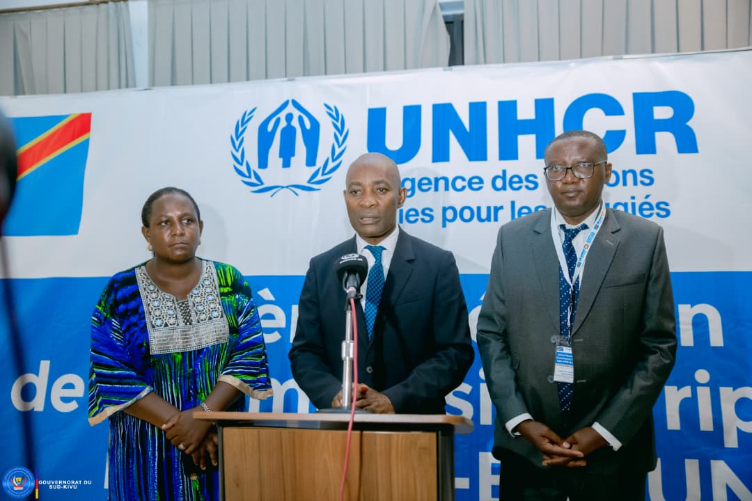 Le Gouverneur Jean-Jacques Purusi Sadiki à la Commission tripartite RDC-HCR-Burundi